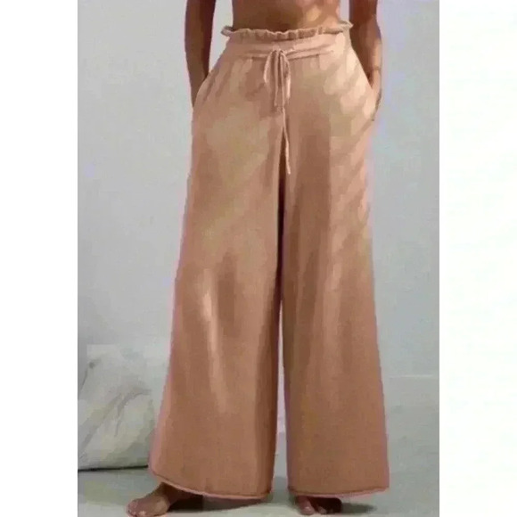 NWOT Lunya Cozy Cotton Silk Relaxed Pant Nutmeg Large Original $198 - Picture 1 of 10
